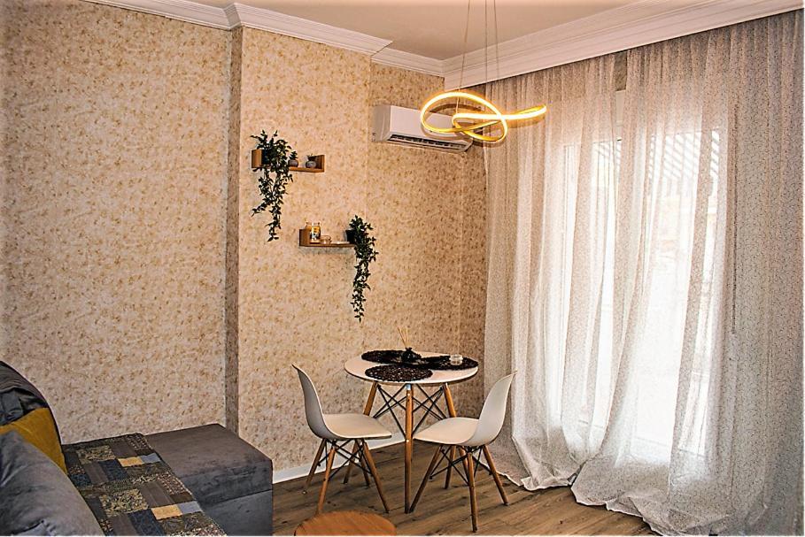 Kassandrou Suite Hot Tub-Jakuzzi - 2 Bedrooms - Big Balcony - Center 테살로니키 외부 사진